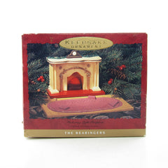Hallmark Flickering Light Fireplace Bearingers of Victoria Circle lighted tabletop display