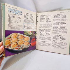 Betty Crocker's New Good and Easy Cookbook 1962 General Mills Inc Vintage Cookbook
