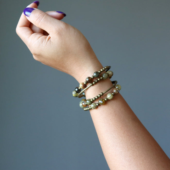 green garnet coil bracelet