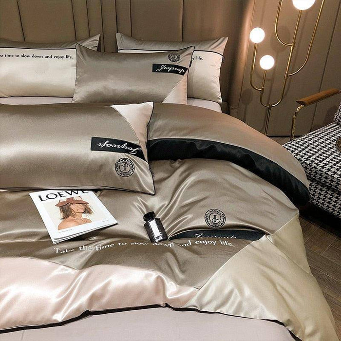 Geometric Patchwork Bedding Set: Comfortable Satin and Cotton Duvet Cover