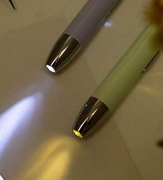 LED Light Diamond Painting Pen-Diamond Painting Pen-Heartful Diamonds