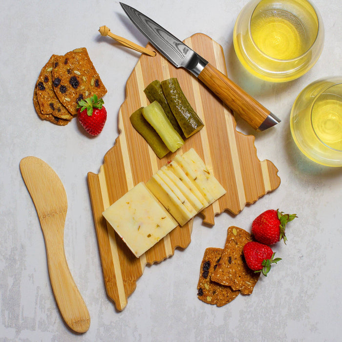 Maine Shaped Charcuterie Board & Cheese Spreader Knife Set