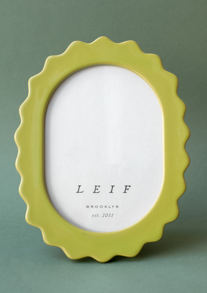 5" x 7" / Meadow Green / Oval
