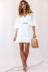 Caspar Leafy Embroidered Dress White Tall