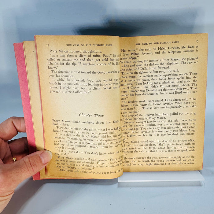 Vintage 1942 Perry Mason Paperback Mystery — The Case of the Curious Bride — Erle Stanley Gardner | Pocket Books No. 77, Classic Detective Fiction
