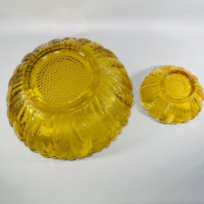 Vintage Anchor Hocking Amber Sunflower Bowls Honey Gold Glass Set