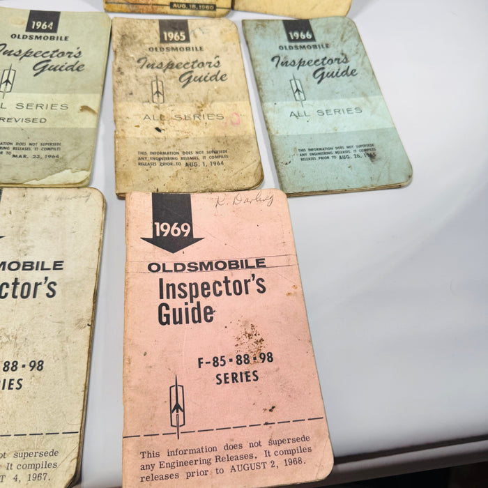 Vintage Oldsmobile Inspector’s Guide Lot (1959–1969) — 12 Pocket Reference Manuals (Automotive Service Manuals) | F-85, 88, 98, All Series